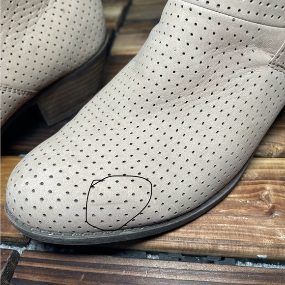 ME TOO Womens Zinnia 8 Nubuck Comfort Ankle Boots Size 9.5 - Picture 8 of 10